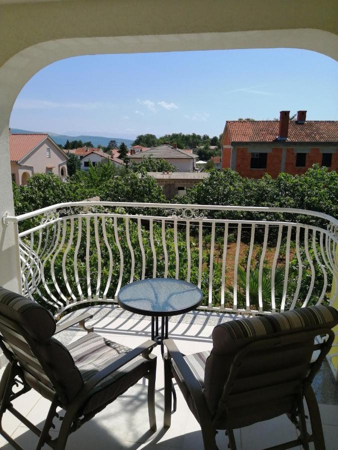 Marko Rooms Krk Town Bagian luar foto