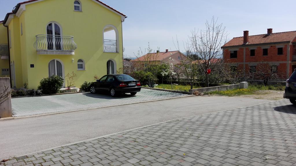 Marko Rooms Krk Town Bagian luar foto