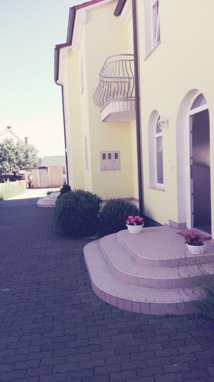 Marko Rooms Krk Town Bagian luar foto