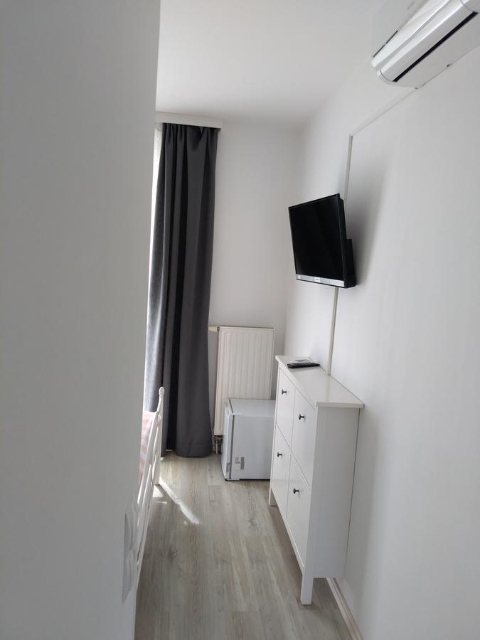 Marko Rooms Krk Town Bagian luar foto